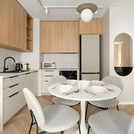 Appartement Beige In With Parking And Air Conditioned Living By Renters Poznań